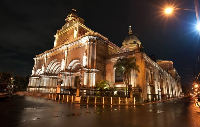 religious tourism in the philippines - manila cathedral