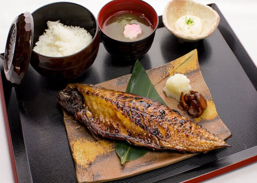 24. Try grilled Himono at Kinosuke