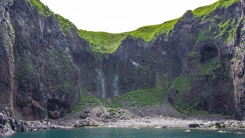 6. Go to the Furepe Waterfall