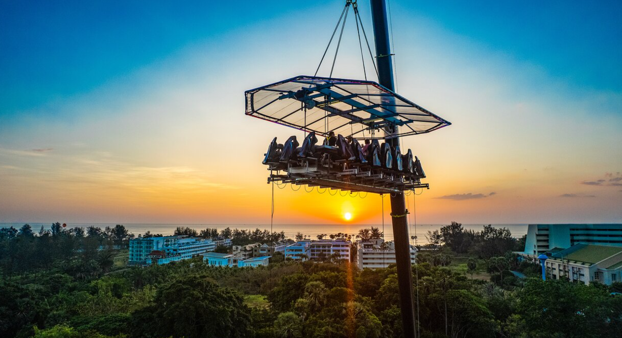 Beautiful Phuket sunset can be seen with this unique dining experience