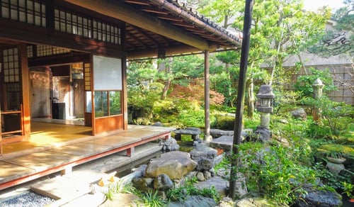 Delve into the samurai era’s fascinating history at the Kyoto Samurai House