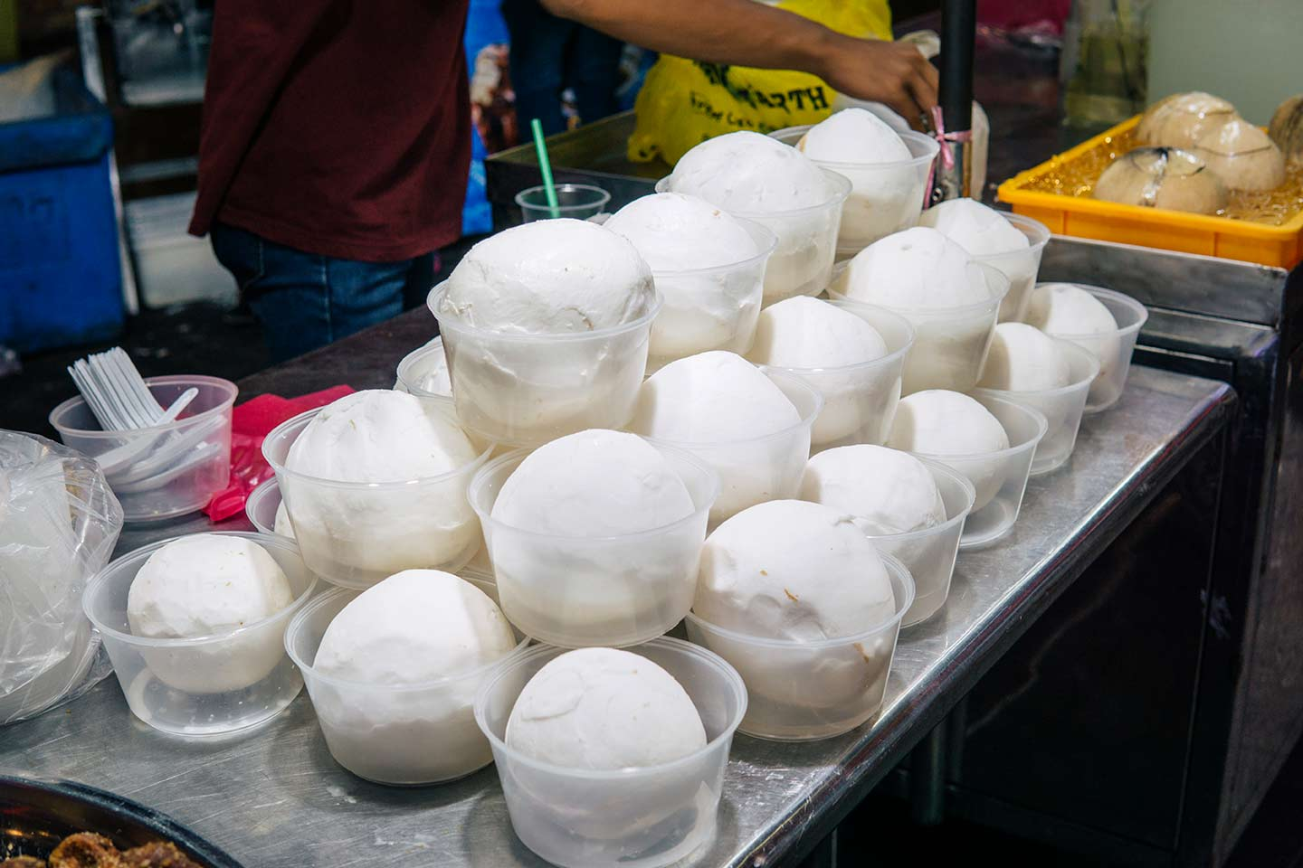 Desserts at famous tourist attraction in Malacca, Jonker Street