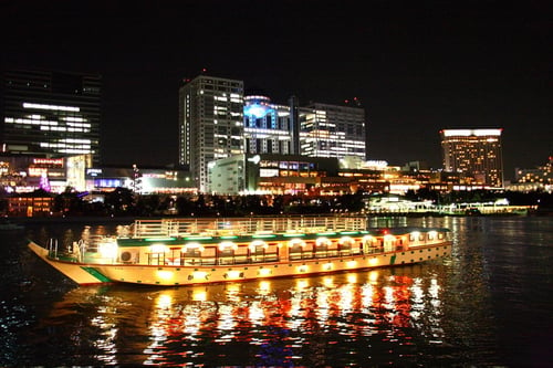 Dinner cruise on the Sumida river in Tokyo