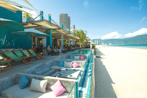 Esco Beach Bar Lounge & Restaurant in Da Nang