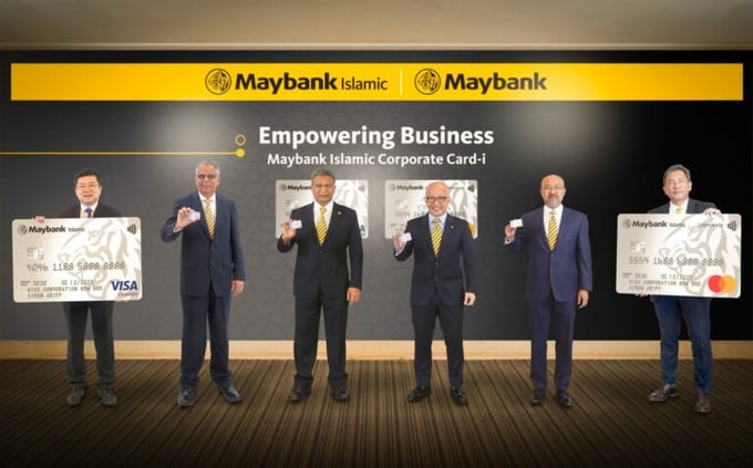 Maybank_Islamic_Corporate_Card_-_Photo-768x478
