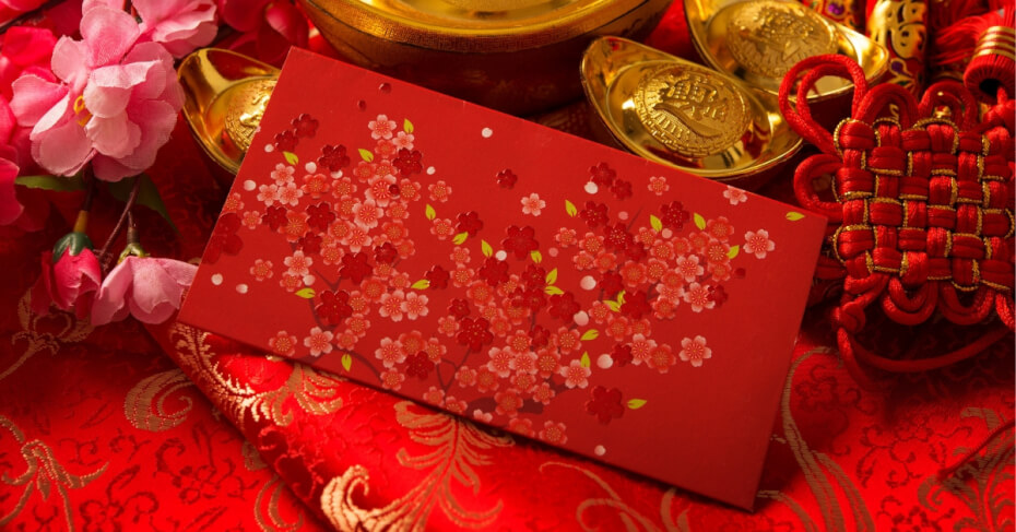 Chinese new year decoration red packet with gold ingots
