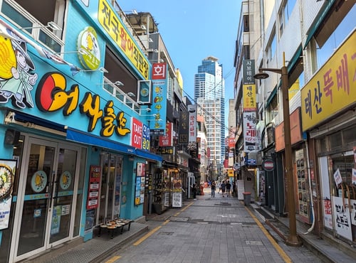 Jeonpo Café Street, one of the places to see in Busan