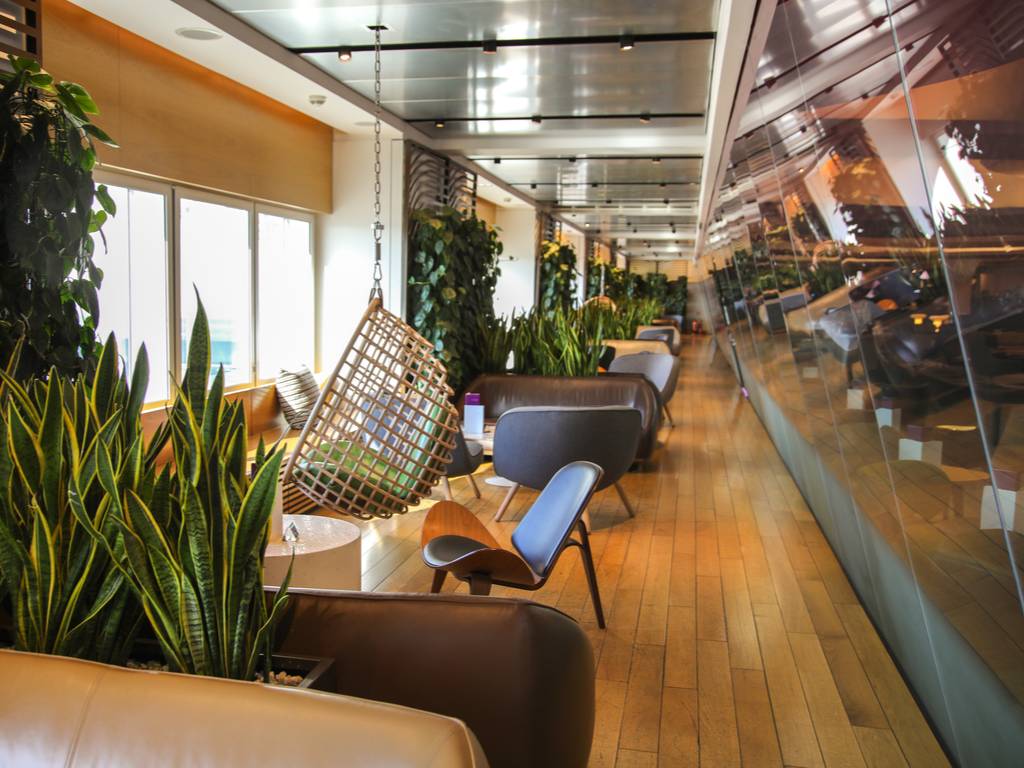 world’s best airport lounges - virgin atlantic clubhouse
