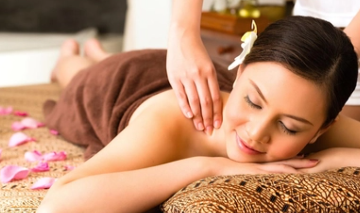 Lady enjoying spa treatment in Boracay