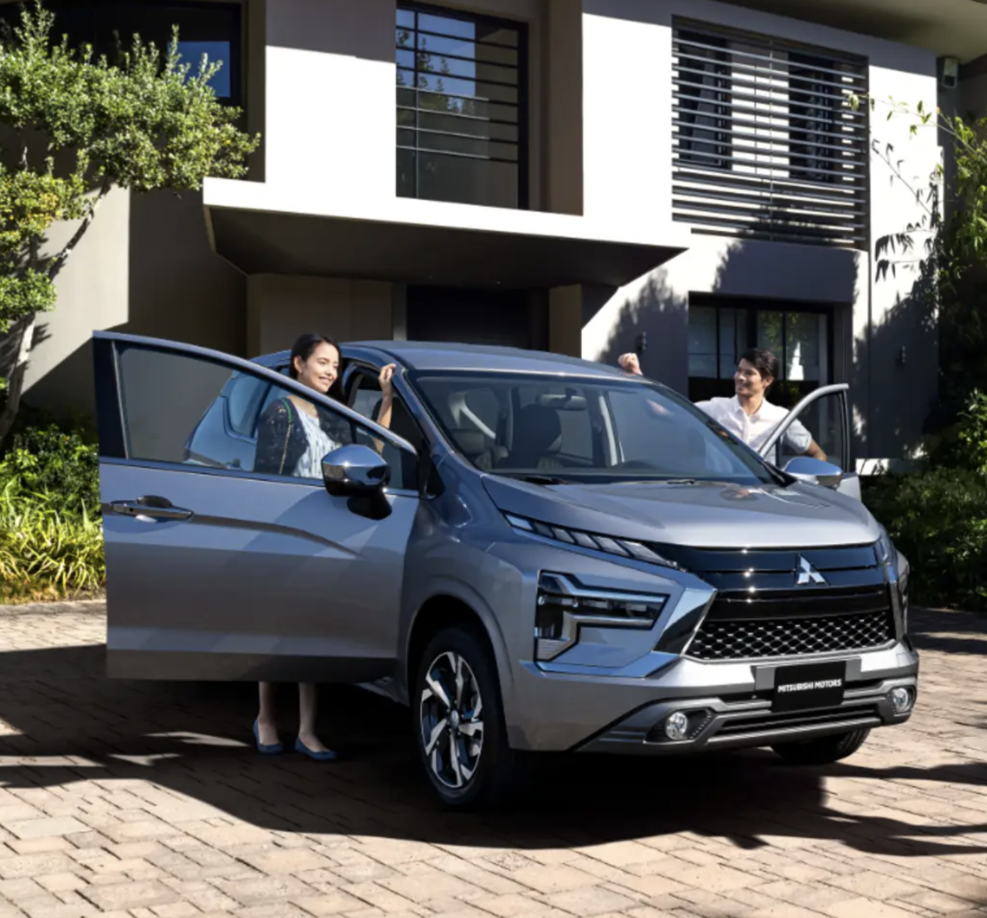 best crossover cars in the Philippines - mitsubishi xpander