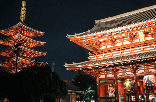 Nice view of the Sensoji Temple at night, making its visit of the top things you should do in Japan