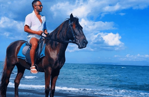 One of the must-do’s in Bali is Beach horseback riding in Seminyak