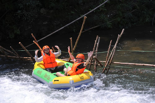 People rafting at Hoa Phu Thanh