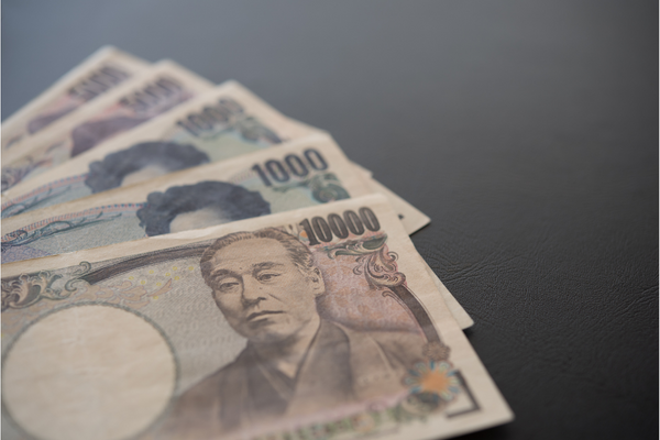 japan travel tips - always bring cash