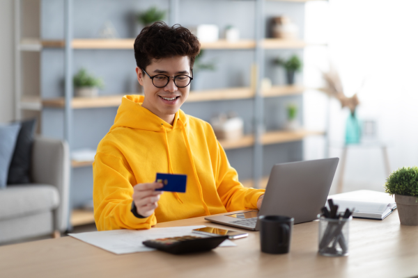 credit card for students philippines - pros and cons