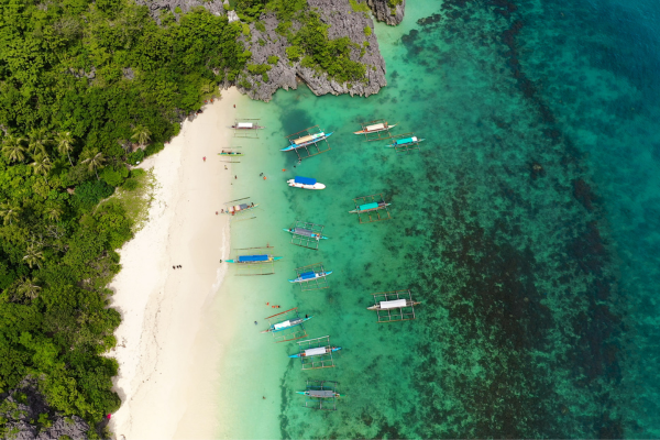 best white sand beaches in the philippines - caramoan islands