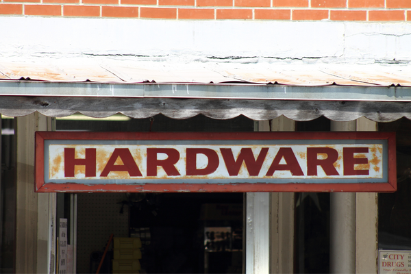 how to start a hardware business - franchise vs own