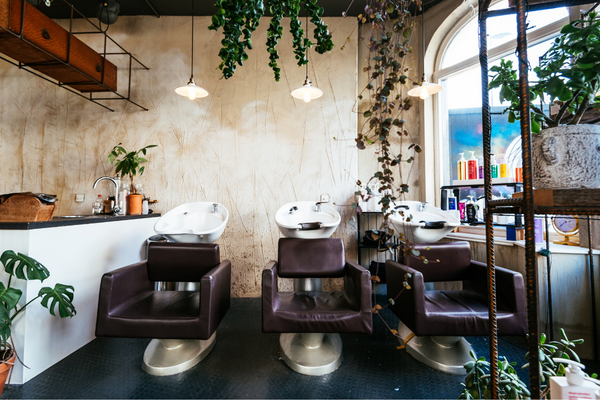 how to start a salon business - pick a theme that differentiates your business