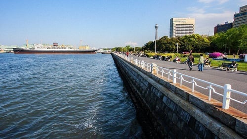 Popular waterfront walkway at Yamashita Park
