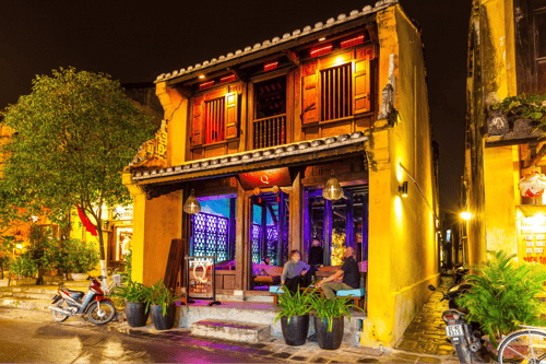 Q-Bar along Nguyen Phuc Chu Road in Hoi An