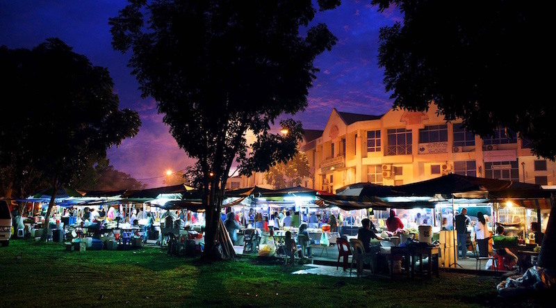 Savour local street food at the Miri Night Market (Pasar Malam), offering a variety of tasty treats