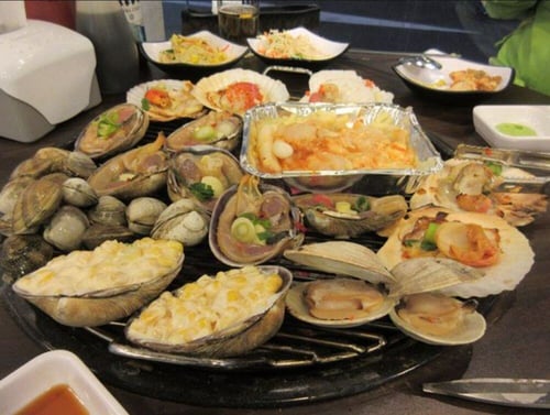 Seafood dishes from Jogaedo