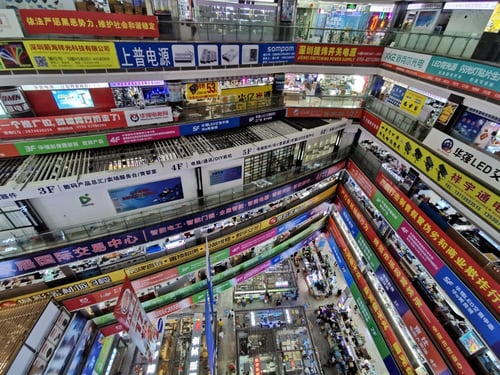 Shopping for electronics at Huaqiangbei is one of the cool things to do in Shenzhen.