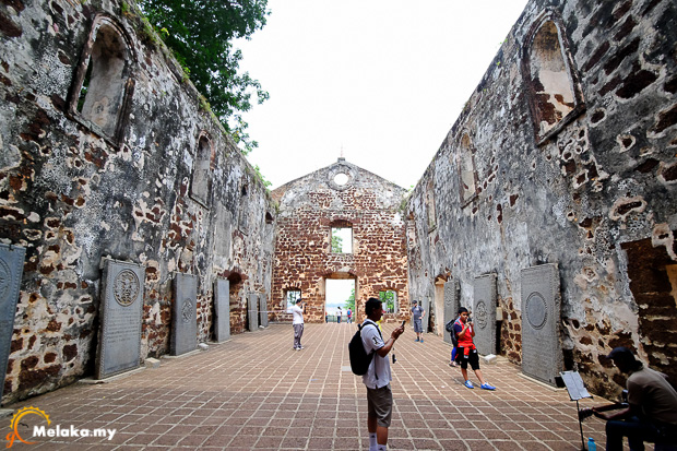 The ruins at St Paul’s Hill in Melaka, a historical tourist attraction