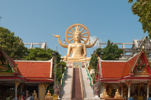 Wat Phra Yai, a tourist attraction in Pattaya