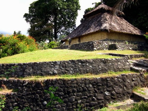 ancient mosque of bayan beleq, a tourist attraction in lombok