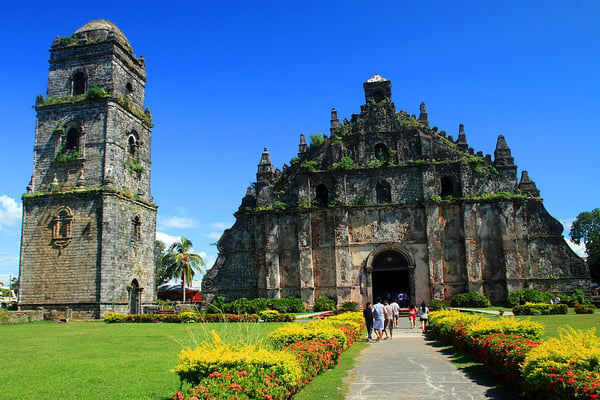 religious tourism in the philippines - paoay church