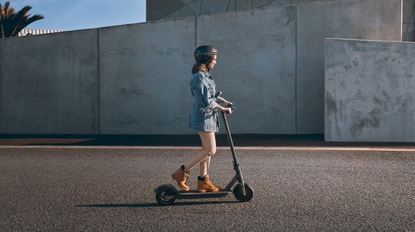 e-bike and e-scooter - Mi Electric Scooter
