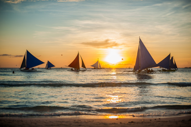 tourist destinations in the philippines - boracay