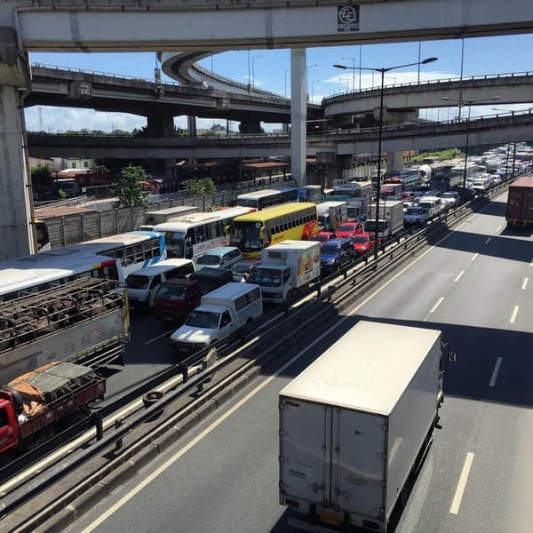 How You Can Beat Traffic in Metro Manila | MoneyMax.ph