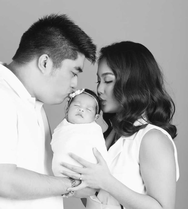 business while working - Danica and family business while working - Danica and family