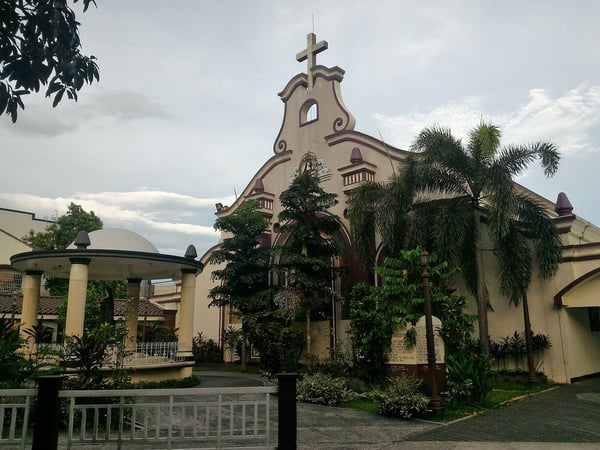 religious tourism in the philippines - 
Monasterio de Sta. Clara, Quezon City