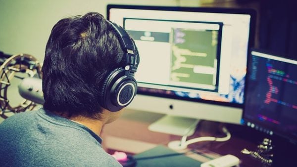 Online Jobs in the Philippines - Computer Programmer