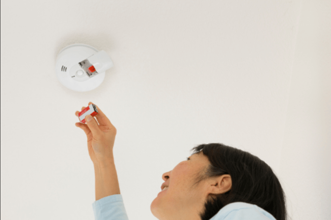 fire prevention tips - install smoke alarms