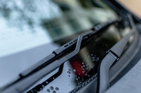 how to protect car from rain - Replace the Windshield Wipers