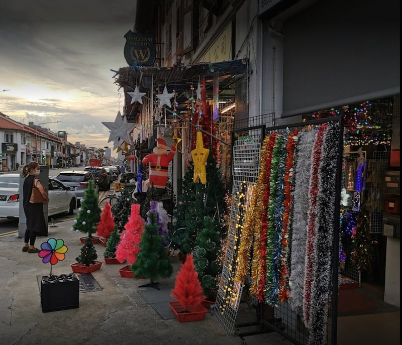 8 Places To Buy Cheap Christmas Decorations in Singapore (2023)