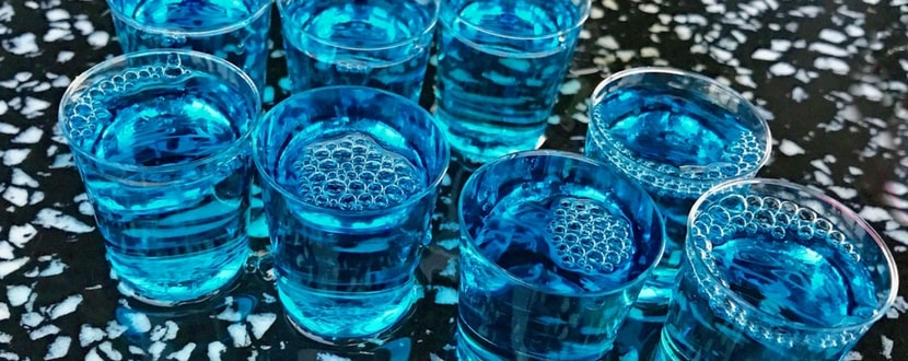 blue alcohol shots - SingSaver