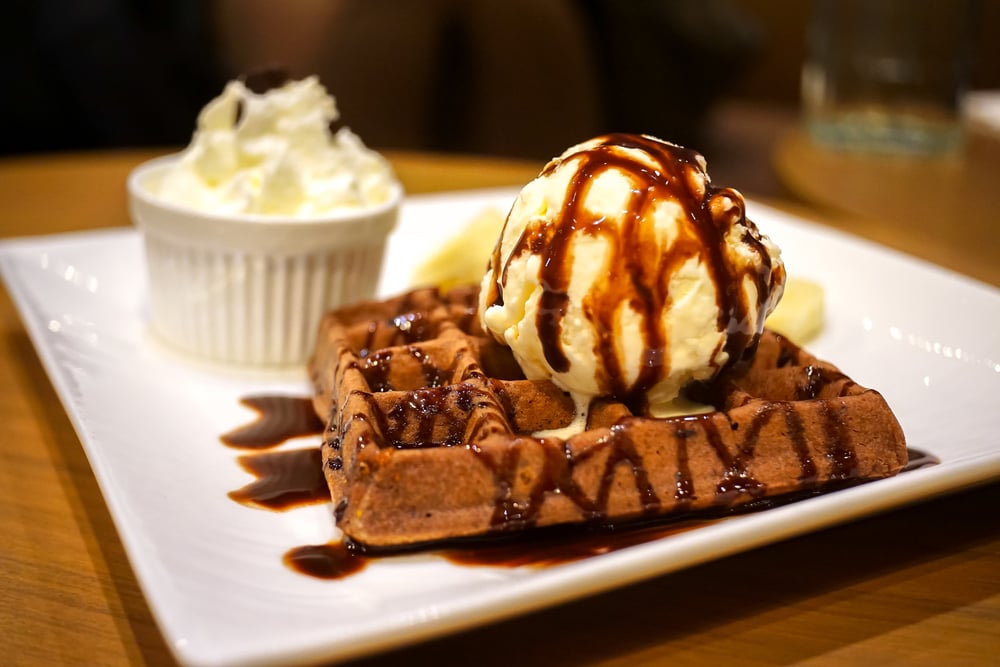 11 Best LateNight Dessert Places in Singapore to Satisfy Your Cravings