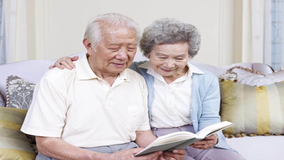 Enjoy Perks As A 60 YO Senior Citizen In Singapore Discounts Benefits