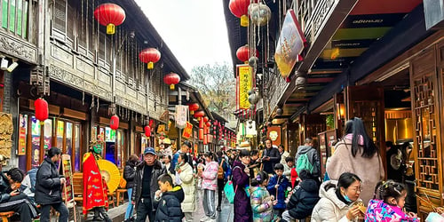 bustling tourist and local scene at jinli street