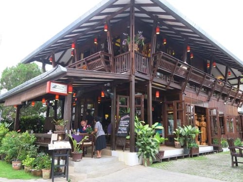 dash! restaurant and bar, a tourist attraction in chiang mai