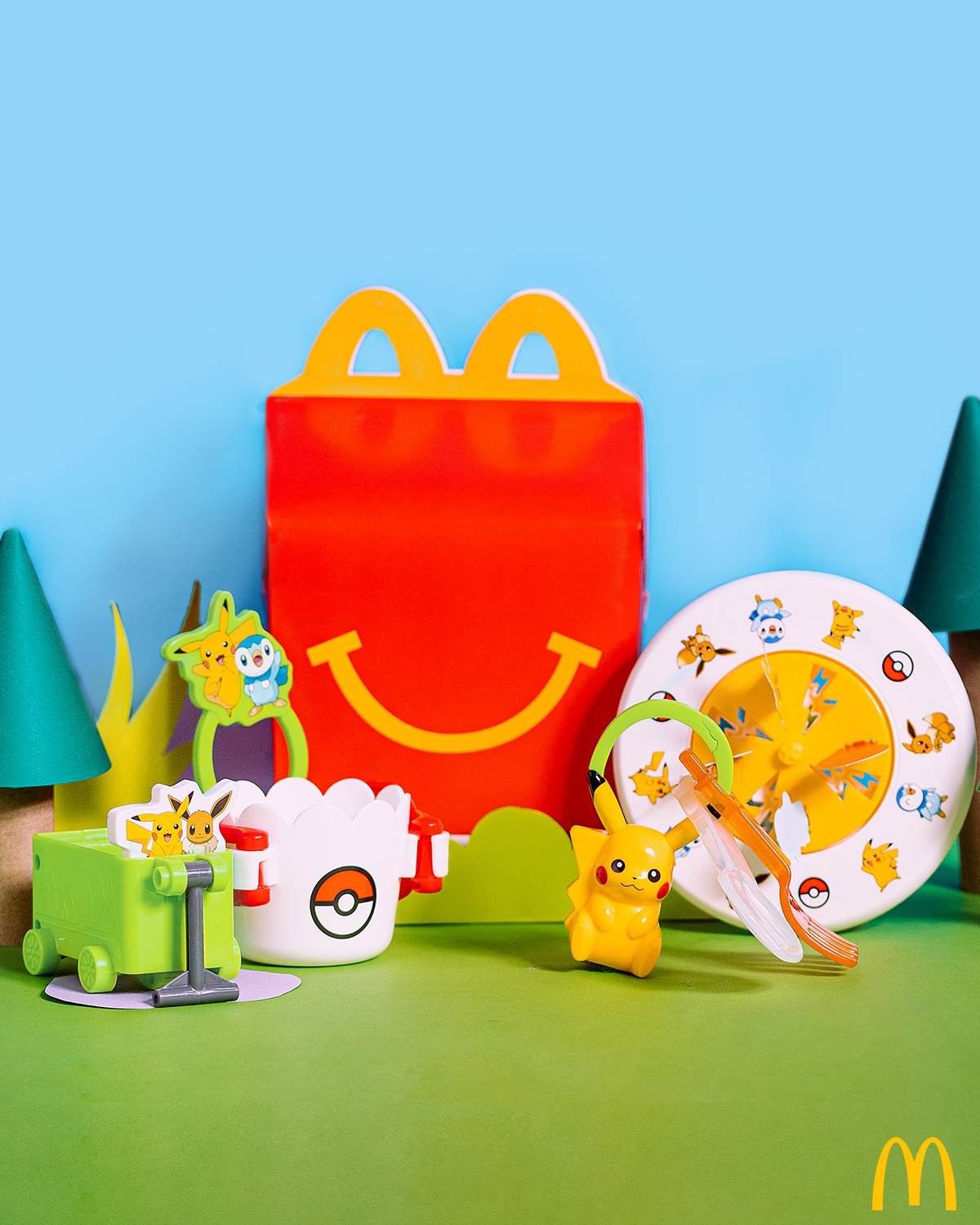 mcdonalds vs jollibee - mcdo happy meal toy pokemon