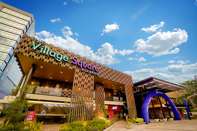 holiday mall hours 2022 - village square alabang