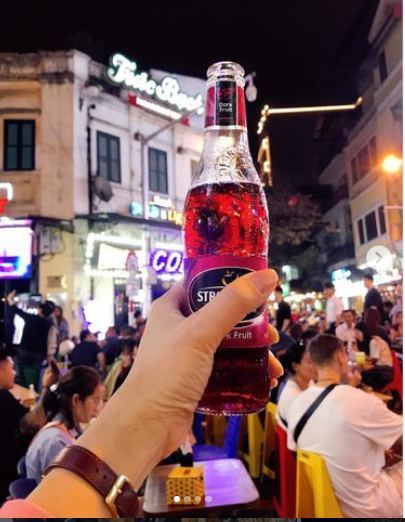 things to do in hanoi at night ta hien beer street