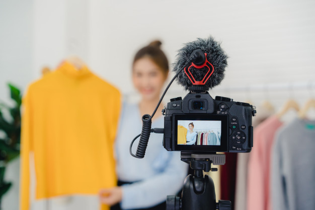 small business ideas in the philippines - vlogging