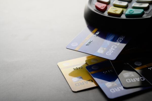 credit card dos and don'ts - don't use multiple cards all at once